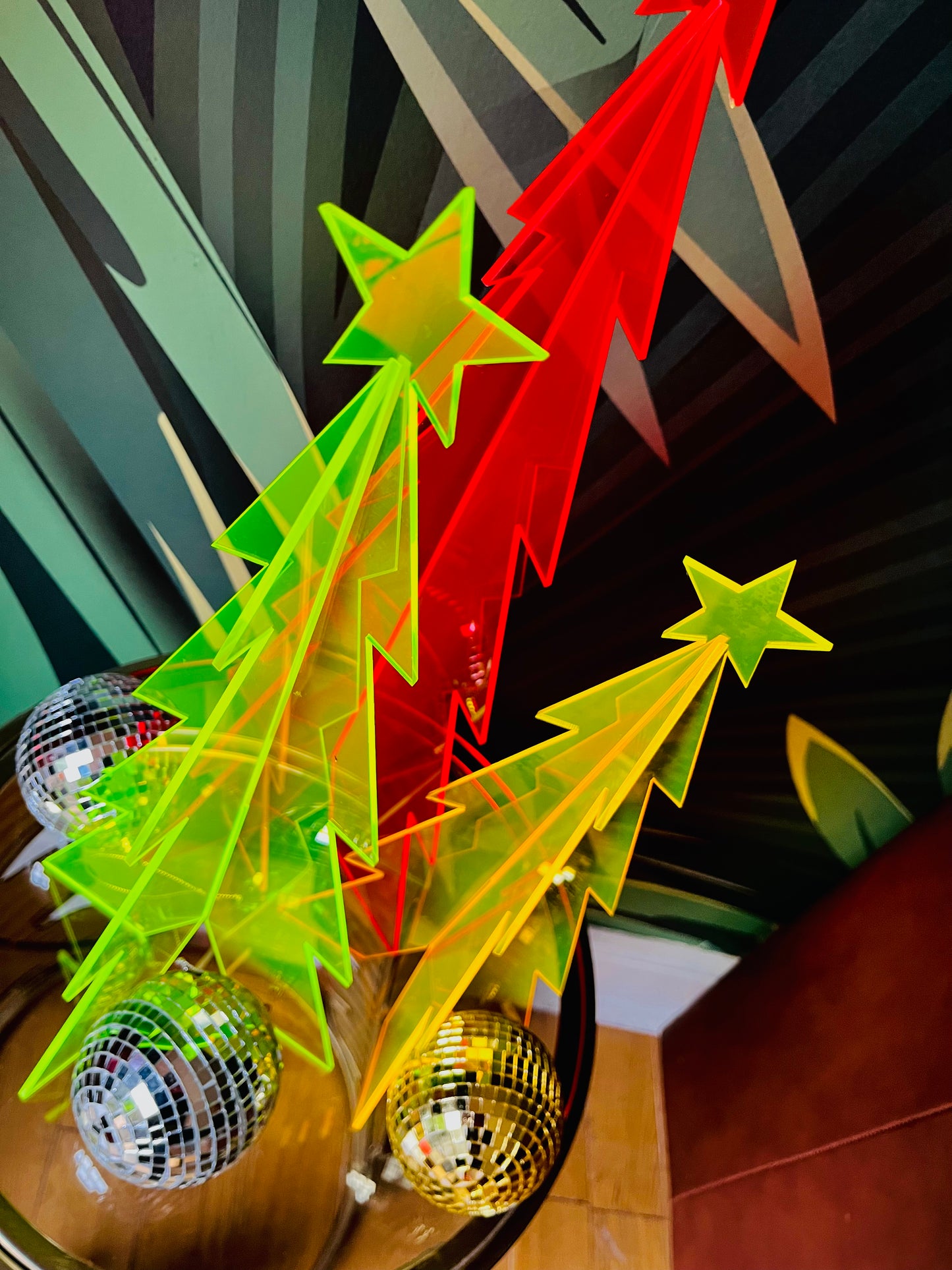 Minimalist Neon Live Edge Acrylic Christmas Tree