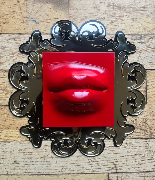 Ornate Lip Art - Sample Sale