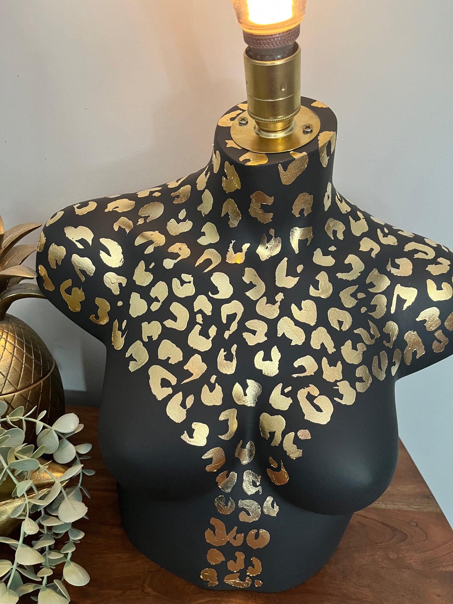 Bust Mannequin Lamp - Black with Gold Leaf Leopard Print