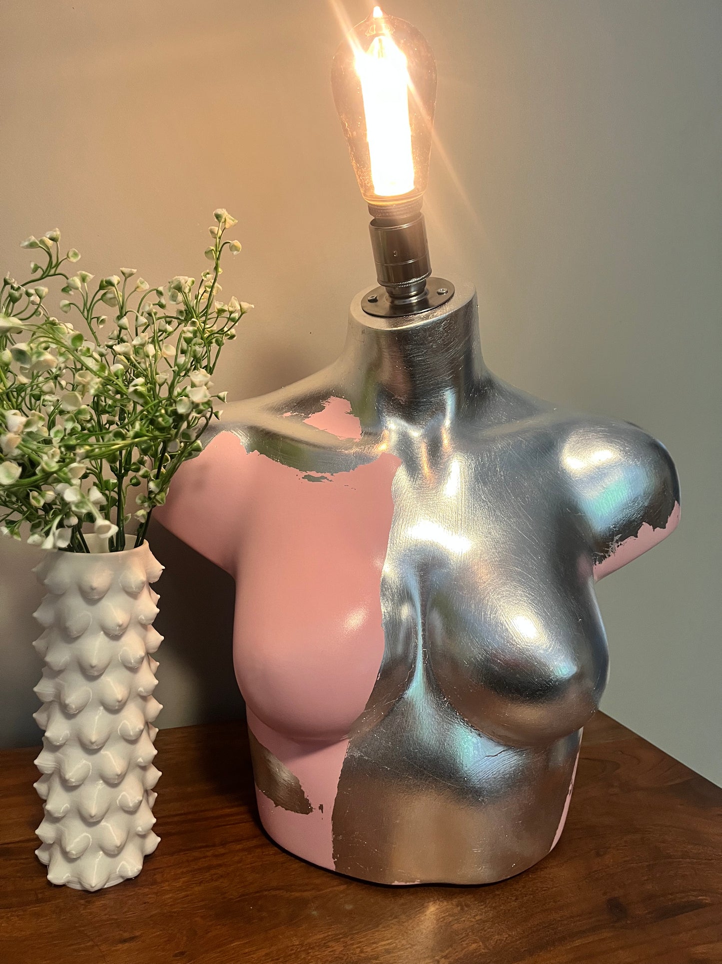 Bust Mannequin Lamp - Gloss Baby Pink with Silver Leaf