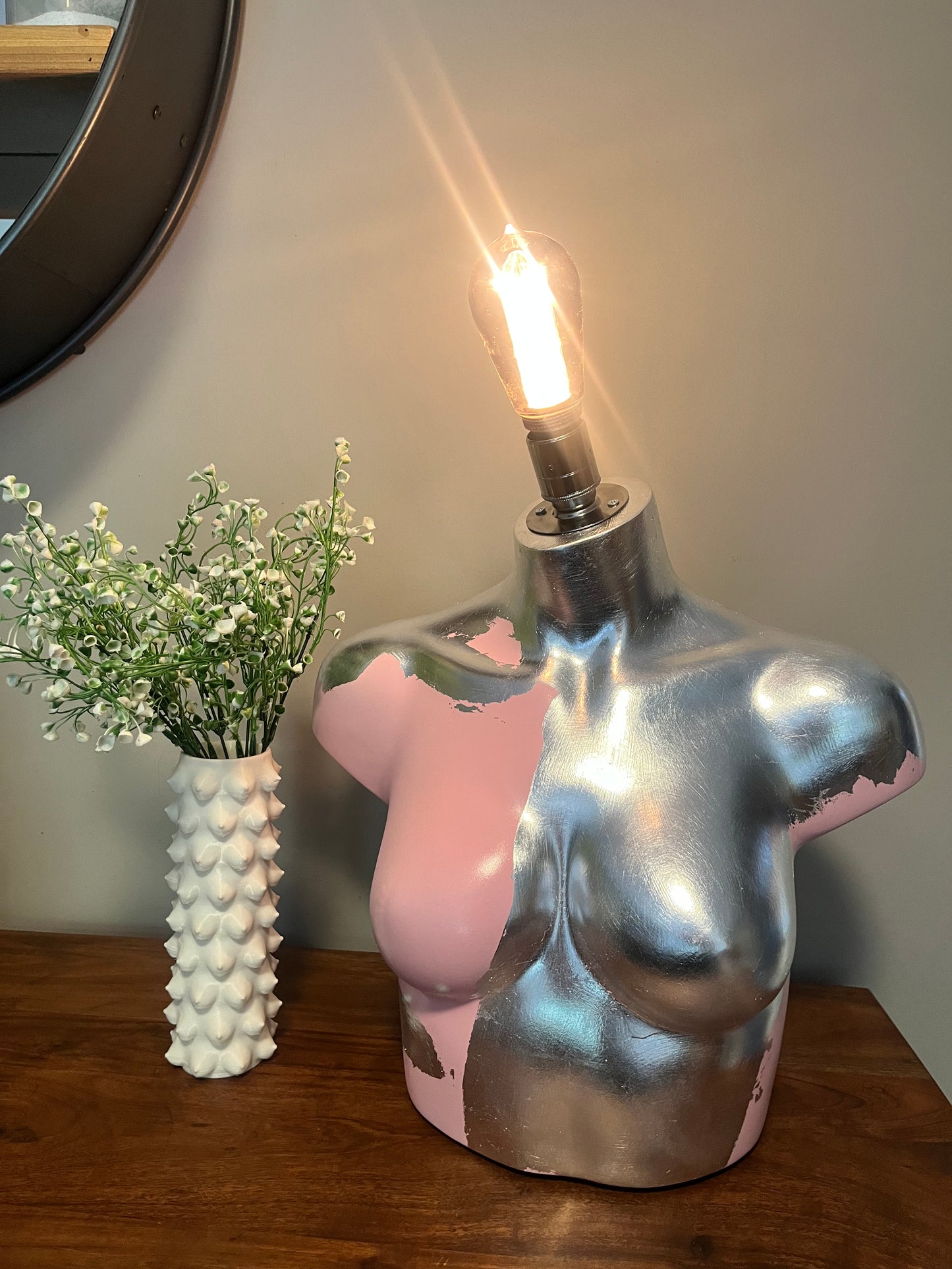 Bust Mannequin Lamp - Gloss Baby Pink with Silver Leaf