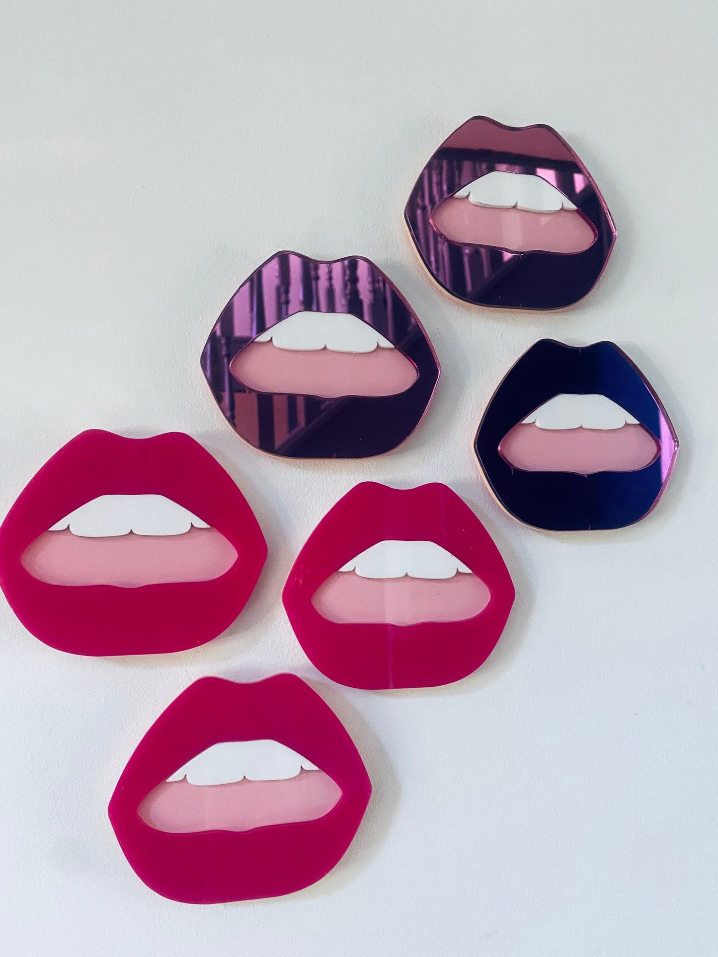 MINI Hot pink lips  - Acrylic - Lip Decor - HOT Pink lips with pink