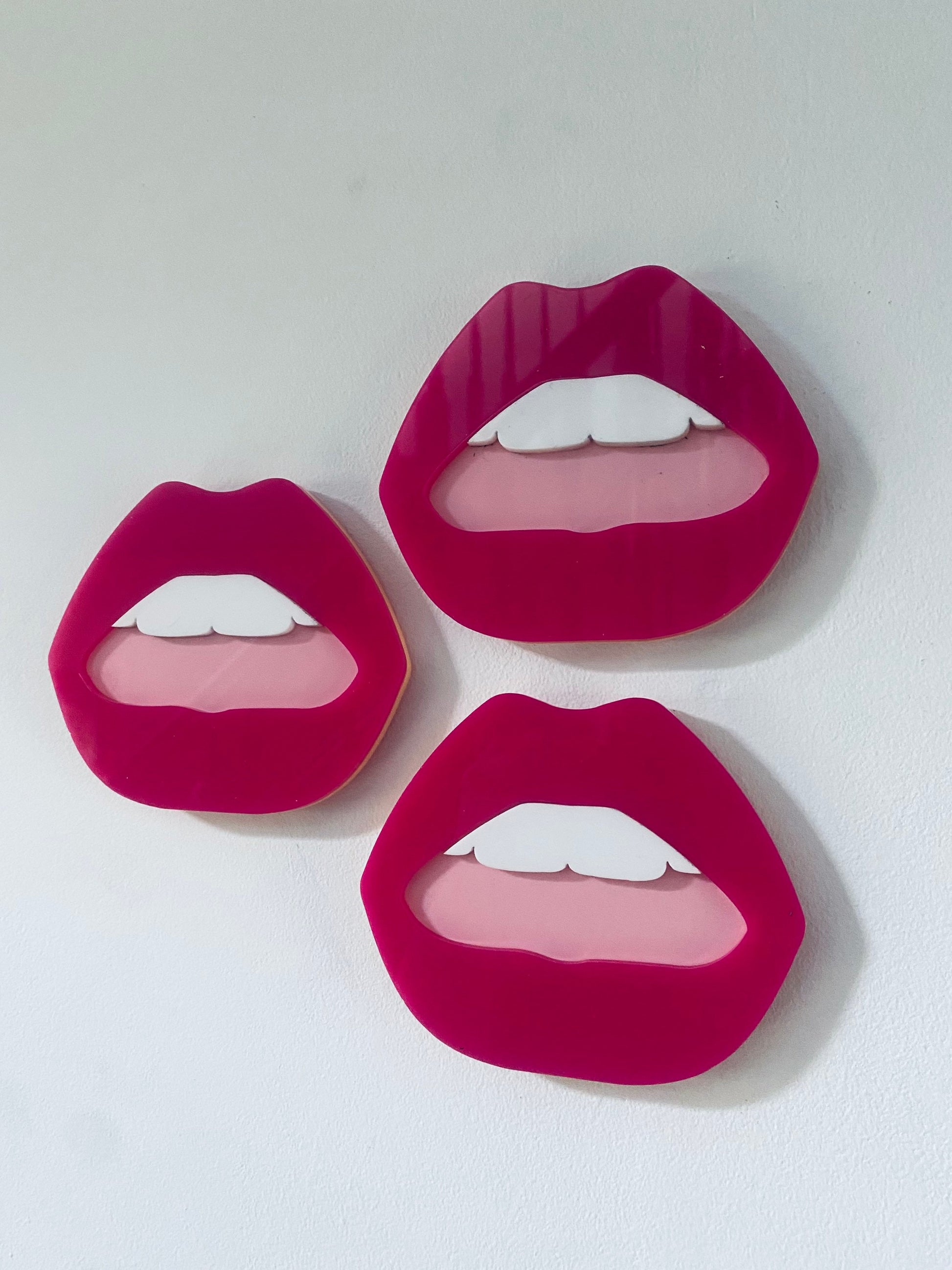 MINI Hot pink lips  - Acrylic - Lip Decor - HOT Pink lips with pink