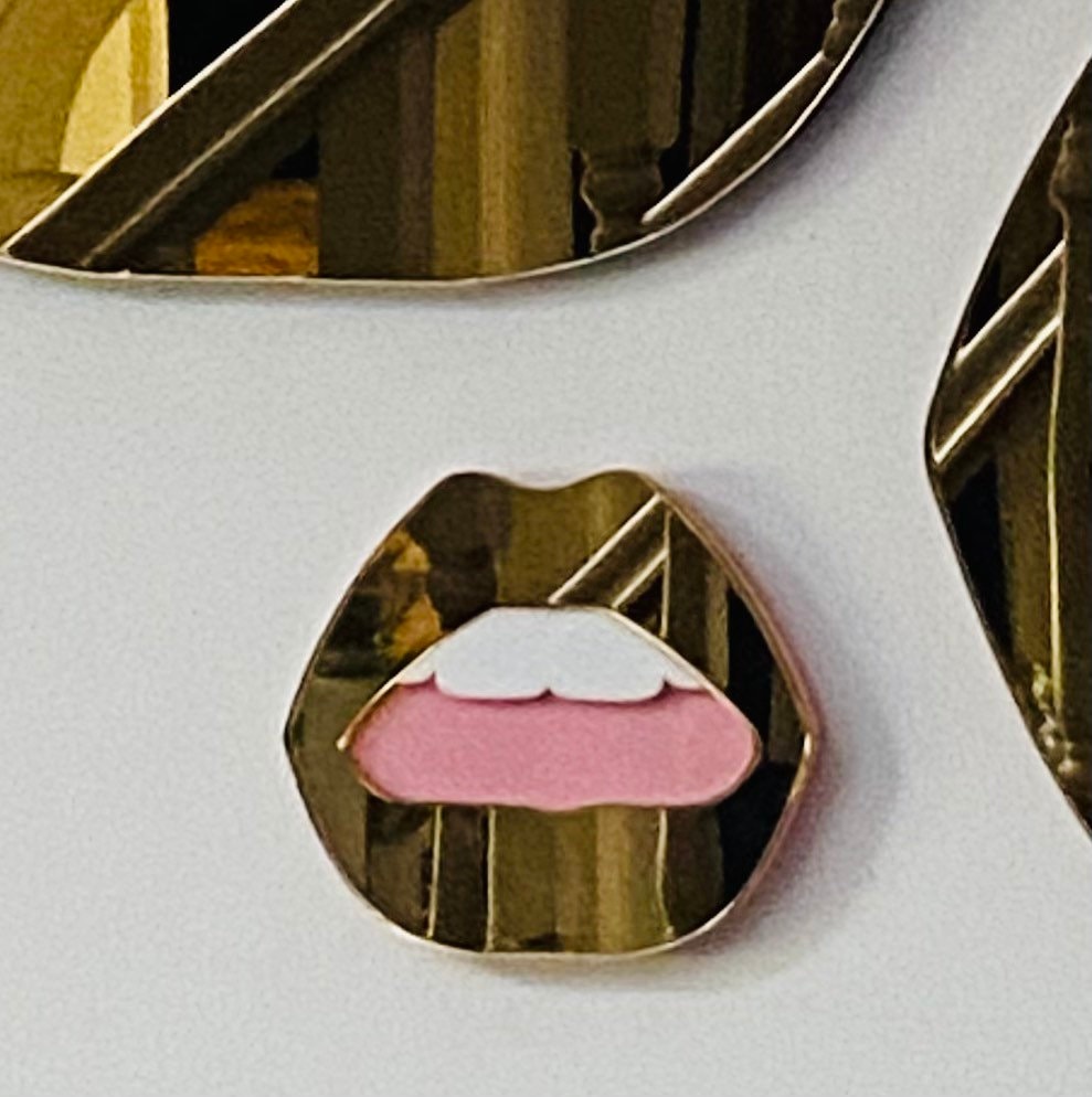 MINI Gold Lip Mirror - Acrylic Mirror - Lip Decor - Gold lips with pink