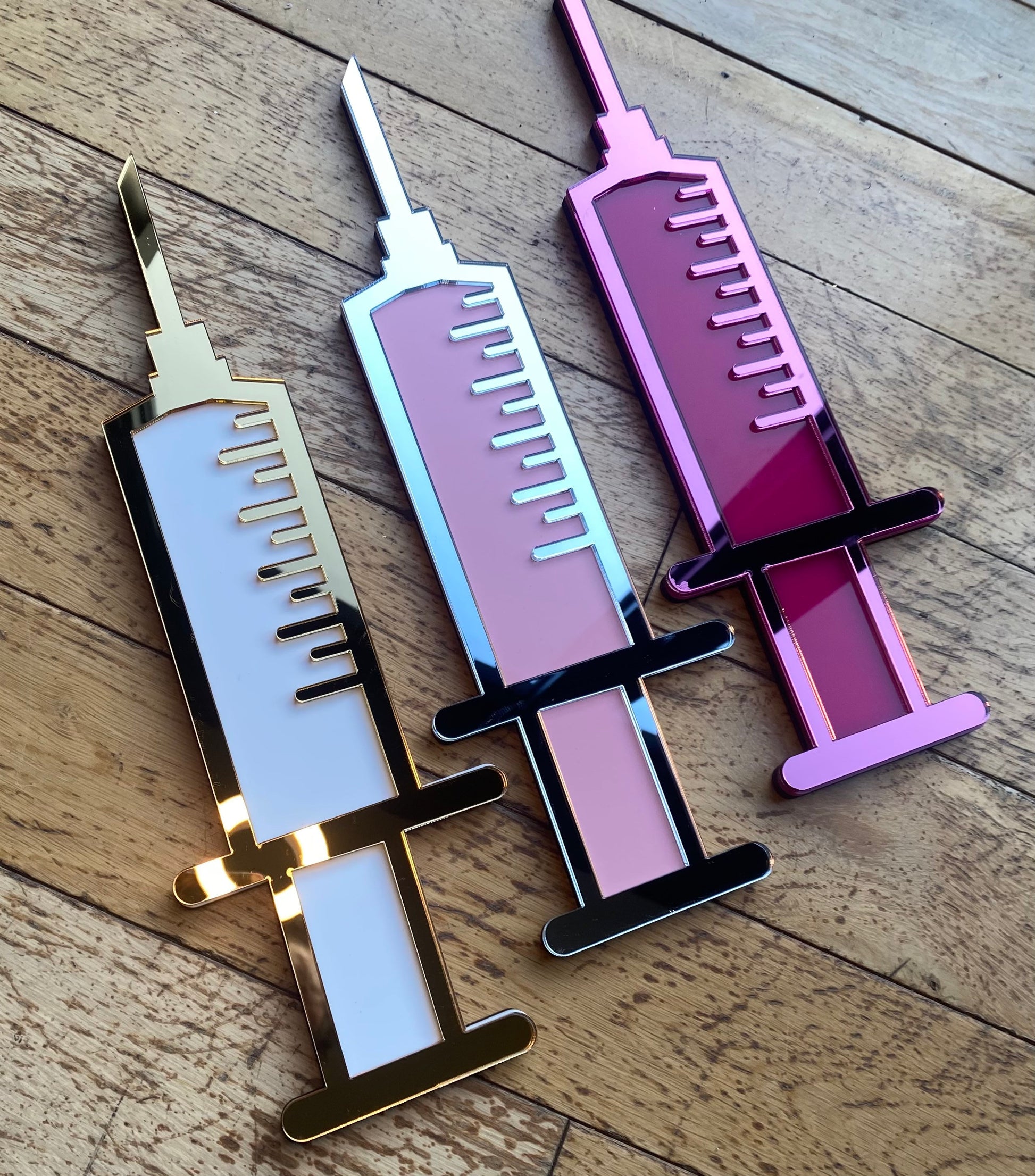 LARGE SYRINGE Wall Decor, Aesthetics Decor, Syringe Wall Art